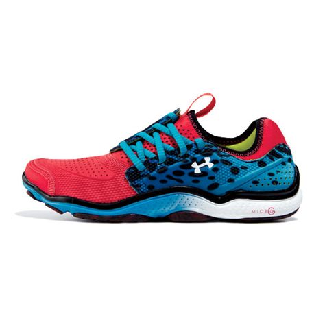 This Under Armour running sneaker fits like a glove. 6 more awesome cross-trainers: http://www.womenshealthmag.com/style/cross-trainers Cross Training Shoes Women, Sneaker Fits, Training Sneakers, Cross Trainer, Cross Training Shoes, Under Armour Shoes, Workout Attire, Best Running Shoes, Workout Shoes