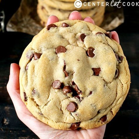 These Jumbo Chocolate Chip Cookies are easy, delicious, and the perfect indulgence! Jumbo Chocolate Chip Cookies, Dessert Aux Fruits, Chocolate Chip Recipes, S'mores, Yummy Sweets, Chocolate Chip Cookie, Cookies Recipes Chocolate Chip, Cookie Monster, Cookie Desserts