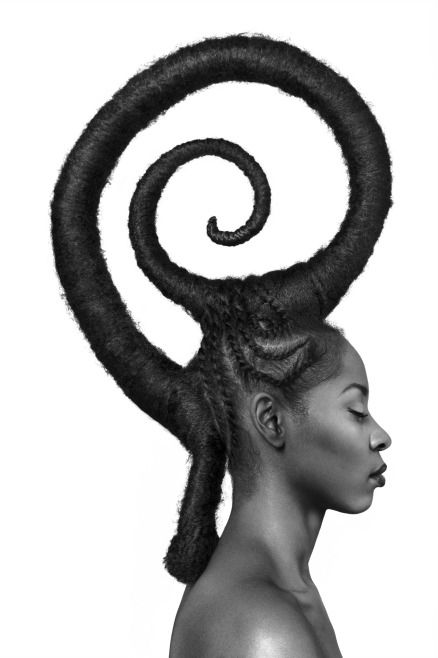 Shuku is a traditional hairstyle originating from Nigeria. Despite being around for thousand of years, this hair braiding style is stunningly creative and innovative and is making a come back on th… Afro Hair Art, Avant Garde Hair, Traditional Hairstyle, Afrikaanse Kunst, Hair Afro, Wacky Hair, Hair Artist, Pelo Afro, Art Africain