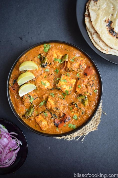 Paneer Tikka Masala - Restaurant style Recipe Panir Tikka Masala, Panir Tikka, Paneer Lababdar, Paneer Tikka Masala, Grilled Paneer, Tandoori Roti, Restaurant Style Recipes, Tikka Recipe, Masala Sauce