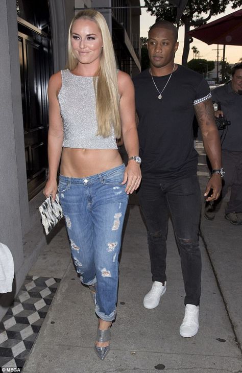 Lindsey Von, Interracial Celebrity Couples, Black Man White Girl, Lindsey Vonn, Interacial Couples, Interracial Dating, With Boyfriend, Interracial Love, Distressed Boyfriend Jeans