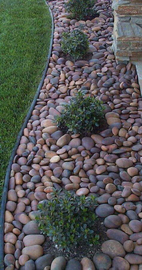 River rock against house but with DESERT plantings. How do we edge it against lawn? Garden With Rocks, River Rock Landscaping, Small Front Yard Landscaping, Meteor Garden 2018, Low Maintenance Landscaping, Rock Garden Landscaping, Garden Path, Landscaping Tips, Beautiful Backyards