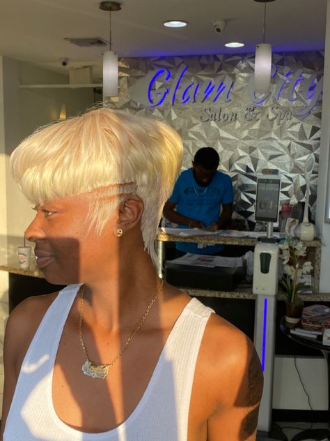 Frontal shorts cut glue in , dome cap with customized color Blonde Pixie Quick Weave Black Women, Pixie Cut Quick Weave Black Women, 27 Piece Quick Weave, Blonde Weave, Quick Weave Bob, Sleek Braided Ponytail, Nia Long, Natural Hair Short Cuts, Quick Weave Hairstyles