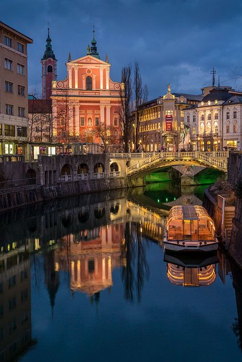 European Winter, Europe 2023, Europe 2024, Slovenia Travel, Ljubljana Slovenia, Europe Aesthetic, Eastern Europe Travel, Pretty Life, Travel Safety