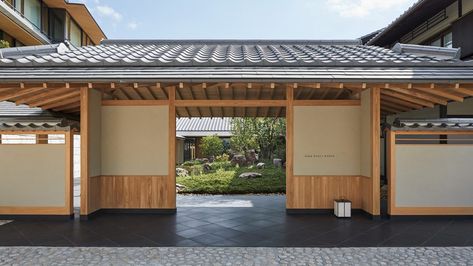 Park Hyatt Kyoto – Hotel entrance Tony Chi, Modern Mountain House, Kyoto Garden, Open Hotel, Park Hyatt, Japanese Architecture, Japan Design, Hospitality Design, Mountain House