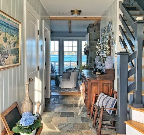 Maine Interior Design, Nantucket Style Homes Interior, Maine Style, Nantucket Style Homes, Nantucket Cottage, Maine Decor, Cottage Journal, Welcome To My Home, Maine Cottage