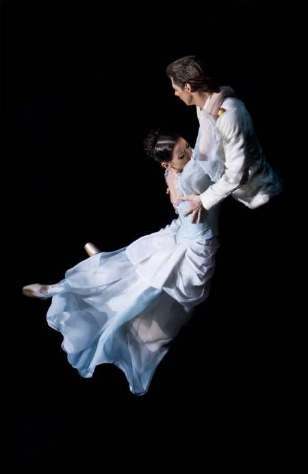 Viktoria Tereshkina & Vladimir Shklyarov,  "Anna Karenina" Svetlana Zakharova, Alice In Wonderland Tea Party Birthday, Anna Karenina, Russian Ballet, Dance Movement, Alice In Wonderland Tea Party, Ballet Beautiful, Dance Pictures, Traditional Fashion