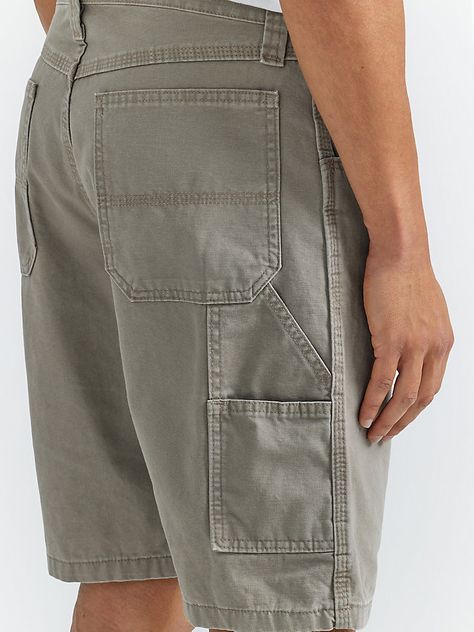 Just like your favorite carpenter jean, the men's Wrangler Authentics® loose fit carpenter short comes with everything needed to tackle projects big and small. It's made of 100% cotton for a sturdy feel every step of the way. This denim short comes all the classic details you depend on, including a discreet cell phone pocket and practical hammer loop. Plus, its relaxed fit promises long-lasting comfort. Whenever the weather lightens up, you'll be reaching for these. Long Shorts Men, Mens Jean Shorts, Wrangler Shorts, Mens Denim Shorts, Workwear Jeans, Mens Workwear, Outdoor Pants, Outdoor Men, Carpenter Jeans