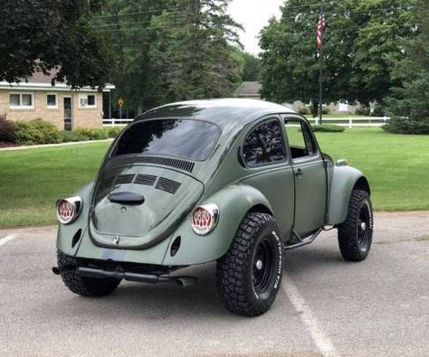 hemmingsmotornews: Two-tone 1974 Volkswagen Baja Bug for sale on Hemmings.com. from Tumblr Volkswagen Beetle Offroad, Vw Baja Bug, Vw Baja, Vw Sedan, Beetle For Sale, Baja Bug, 4x4 Truck, Volkswagen Bug, Vw Beetle Classic