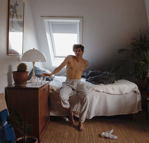 Clean Boy Aesthetic Room, Guys Morning, Clean Boy Aesthetic, Hunks Men, Bad Boy Aesthetic, Man Photography, Books For Boys, White Room, Documentary Photography