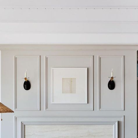 Lisa Tharp Design on Instagram: "BEFORE/AFTER: 5 Ways to Elevate Your Living Room 1. Wall Details - Add subtle texture and sophistication. We replaced a beefy mantel with elegant molding profiles on the fireplace chimney breast. The key is to paint the moldings and the wallboard between in the same eggshell sheen. ⠀⠀⠀⠀⠀⠀⠀⠀⠀ 2. Ceiling Details - Upgrade empty tray ceilings with interest. We added planking and box beams for a casually elegant effect. ⠀⠀⠀⠀⠀⠀⠀⠀⠀ 3. Color Palette - A cohesive, low contrast palette keeps the mood calming. Replicate this palette with Gallery White on walls and ceiling, and Fluting on fireplace, both Lisa Tharp x @ecospaints. ⠀⠀⠀⠀⠀⠀⠀⠀⠀ 4. Comfortable Seating - Make sure rooms are meant for real living with deep comfort upholstery, like the streamlined daybed and Contrast Palette, 3 Color Palette, Fireplace Chimney, Box Beams, Ceiling Details, Summer Blues, Moulding Profiles, Ceiling Detail, Chimney Breast