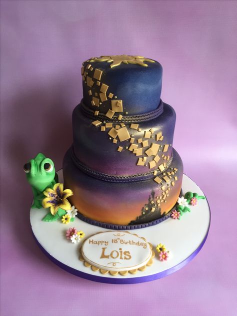 Tangled Birthday Cake Aesthetic, Tangled Themed Birthday Cake, Tangled Themed Sweet 16 Cake, Rapunzel Sweet 16 Cake, Tangled Themed 18th Birthday, Tangled Theme Cake, Tangled Birthday Party Decorations, Tangled Themed Sweet 16, Tangled Themed Birthday Party