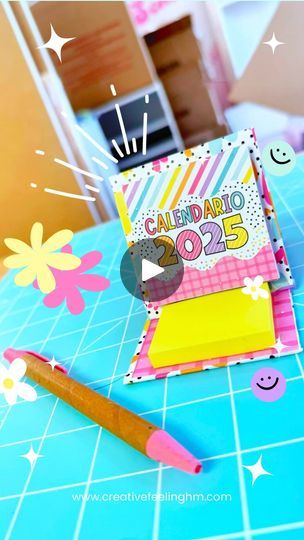 37K views · 5.1K reactions | 🤩¿Deseas este archivo de mini calendario con post it?🤩 Comenta CALENDARIO👇🏻para enviarte el link de compra de este archivo. 💕

Si te ha encantado este mundo de agendas, libretas, cajas, y más! Quédate con nosotras que tendremos pronto muchas sorpresas, archivos y clases para ti! 💕

Disponible en inglés y español 🤩

No te olvides de comentar CALENDARIO 👇🏻😍

#calendario#archivodigital#papeleriacreativa#cartonaje#papeleriacreativa✂️🏷#cartonaje#cartonajecreativo#calendario2025#calendarios2025#minicalendarios | Karla Paola Pineda | Asesorias para crafters, cursos y tips | Meghan Trainor · Don't I Make It Look Easy Support Post, Meghan Trainor, Book Binding, Mini Books, Post It, Make It, On Instagram