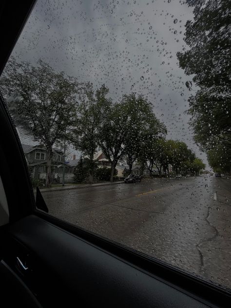 Rainy Car Ride Aesthetic, November Vibes, Relaxing Pictures, City View Night, City Life Aesthetic, Aesthetic Grey, Emotional Books, Rain Aesthetic, Rainy Day Aesthetic