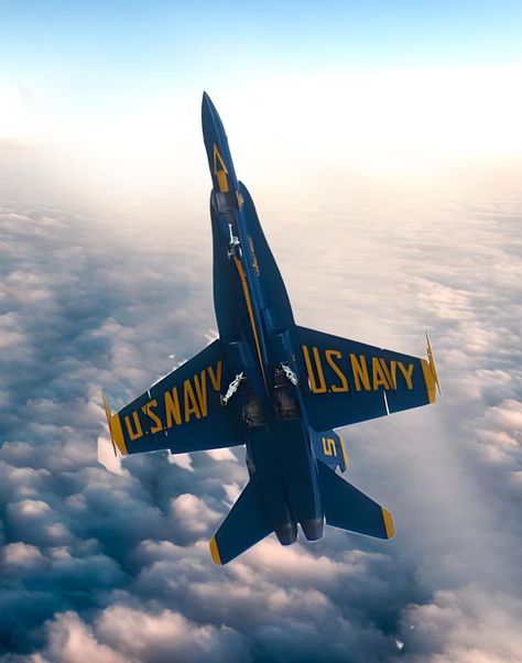 Blue Angels Wallpaper, Angels Wallpaper, Plane Pics, Us Navy Blue Angels, Navy Aviation, Naval Aviation, Angel Wallpaper, Angels Pictures, Air Fighter