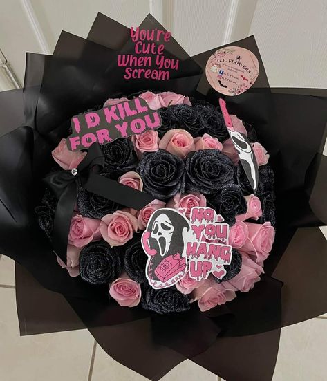 Flower Bouquet Business, Ideas De Halloween, Prom Proposal Ideas, Bouquet Business, Flowers Bouquet Ideas, Halloween Prom, Ribbon Flowers Bouquet, Boyfriend Gift Basket, Halloween Gift Ideas