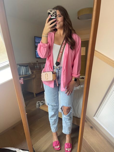 Button Up Shirt Outfit Summer, Pink Button Up Shirt Outfit, Pink Button Up Shirt, Shirt Outfit Summer, Heels Kitten, Vacation Outfit, Dinner Outfits, Pink Heels, Ootd Outfit