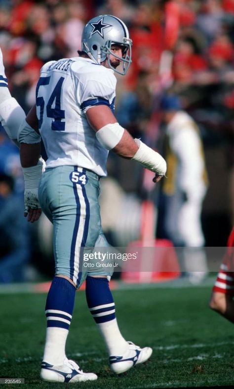 Dallas Cowboys Images, Nfl Football Helmets, Cowboys Dallas, Cowboys Players, I Love Football, Dallas Cowboys Wallpaper, Dallas Cowboys Players, Dallas Cowboys Football Team, Nfl Football Pictures