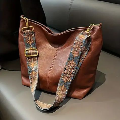 Bohemian Handbags, Hobo Chic, Retro Fashion Women, Beg Tangan, Vintage Crossbody Bag, Shoulder Sling, Lv Bags, Commuter Bag, Retro Mode