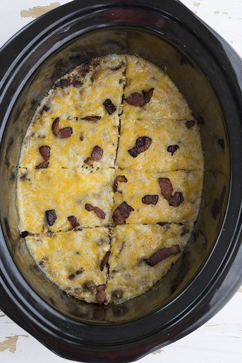 Crockpot Bacon Cheeseburger Casserole Slow Cooker Bacon, Bacon Cheeseburger Casserole, Cheeseburger Pie, Low Carb Crock Pot Recipes, Keto Crockpot, Low Carb Slow Cooker, Keto Crockpot Recipes, Ketogenic Meal Plan, Paleo Crockpot