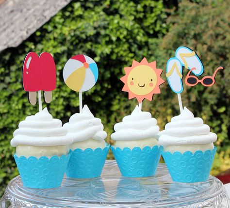 Cupcake Pics, Birthday Cupcakes Decoration, Pool Party Kids, Splash Party, Party Cupcakes, Swim Party, Cupcake Decorations, Pool Birthday, Birthday Decorations Kids