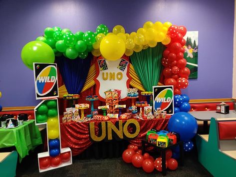 Uno Birthday Party, Uno Party, Uno Birthday, Boys First Birthday Party Ideas, Boys 1st Birthday Party Ideas, Toy Story Theme, Baby Birthday Themes, Kids Birthday Theme