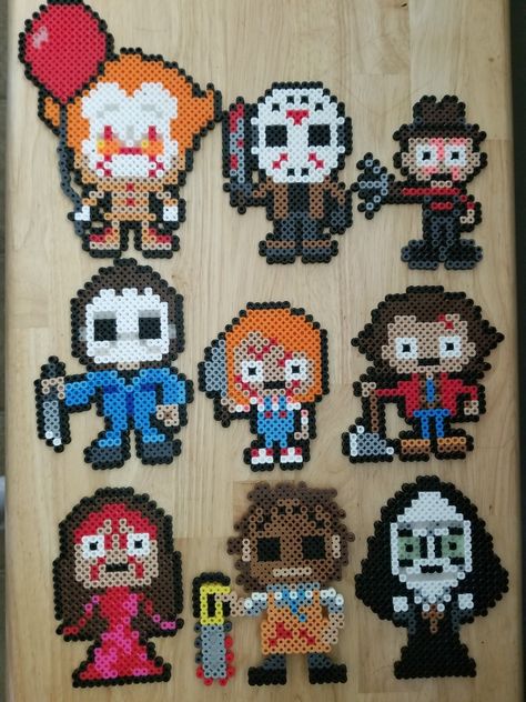 Horror/Halloween collection #1. Pennywise Jason Freddy Michael Myers Chucky Carrie leatherface. C137DESIGNS etsy store. Ghost Activities, Perler Magnets, Perler Halloween, Halloween Perler, Jason Friday The 13th, Bead Templates, Patterns Halloween, Melt Beads Patterns, Jason Friday