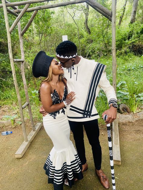 Xhosa Traditional Attire For Couples, Xhosa Attire For Couples, Venda Traditional Attire For Men, Xhosa Wedding Dresses Traditional, Roora Outfits, Lobola Outfits For Couples, Xhosa Traditional Attire For Men, Roora Dresses, Lobola Dresses