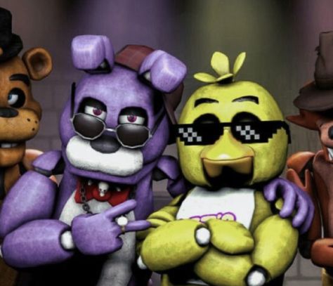 Freddy Wallpaper, Animals In Clothes, Fnaf Wallpaper, 2010s Nostalgia, 2013 Swag Era, Toy Bonnie, Animatronic Fnaf, Fnaf Wallpapers, 2000s Nostalgia