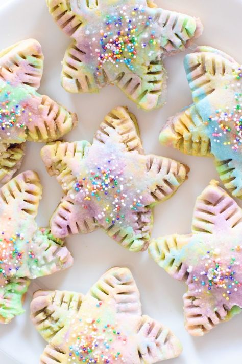 Poptart Recipe, Chocolate Ideas, Pop Tart, Rainbow Food, Blender Recipes, School Snacks, Tart Recipes, Toddler Meals, Kids Snacks