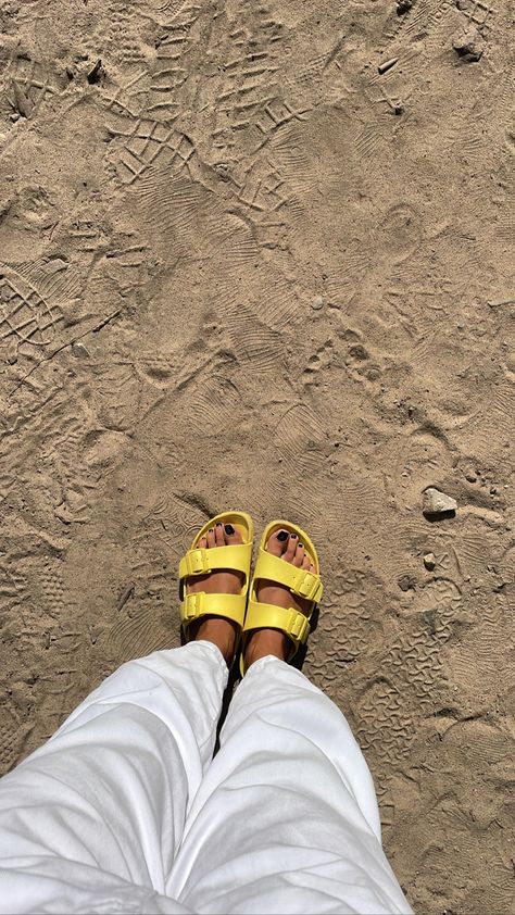 Yellow Birkenstock Outfit, Shoes Birkenstock, Birkenstock Outfit, Yellow Outfit, Birkenstock Sandals, Summer 24, Cute Sandals, Belly Workout, Sandals Summer