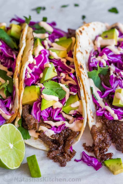 Beef Bulgogi Tacos, Bulgogi Tacos, Korean Beef Tacos, Korean Tacos, Korean Beef Bulgogi, Bbq Tacos, Koreansk Mat, Korean Bulgogi, Bulgogi Recipe