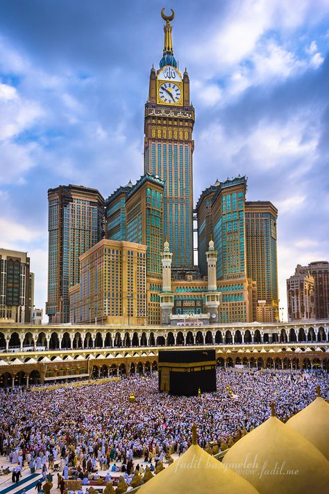 Mecca Tower, Mecca Madinah, Mecca Images, Mecca Masjid, Mekka Islam, Mecca Kaaba, Mosque Art, Islamic Wallpaper Hd, Masjid Al Haram