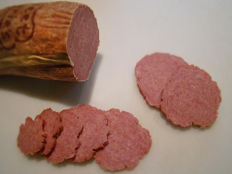 Jersey Pork Roll (Taylors Ham) with Pics | Smoking Meat Forums - The Best Barbecue Discussion Forum On Earth! Taylor Pork Roll, Taylor Ham, Sausage Making, Pork Roll, How To Make Sausage, Ham Recipes, Container Gardening Vegetables, Sausage Recipes, Rolls Recipe