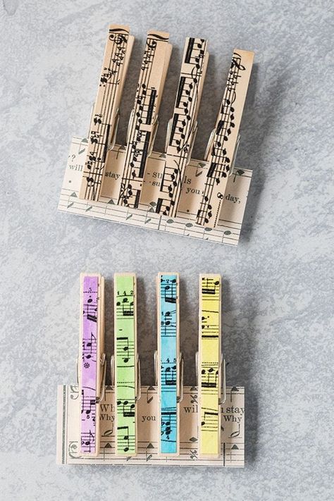 DIY sheet music clothespin magnets are a fun easy craft to make for home decor or a gift. #DIY #sheetmusiccraft #magnets | https://www.roseclearfield.com Music Crafts For Adults, Musical Gift Ideas, Piano Recital Gifts, Music Gifts Diy, Sheet Music Decor, Music Decorations, Music Gift Ideas, Music Greeting Cards, Musical Gifts