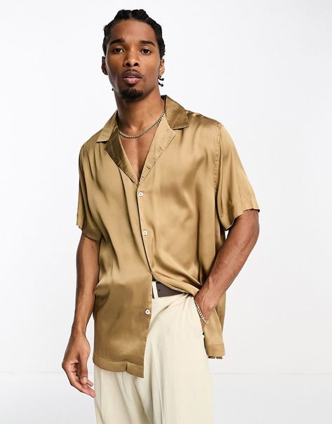 Bronze Shirt Outfits, Creamfields Outfit, Golden Outfit, Silk Shirt Men, Camp Collar Shirt, Collar Shirt Men, Disco Fever, Gold Shirt, Gold Outfit