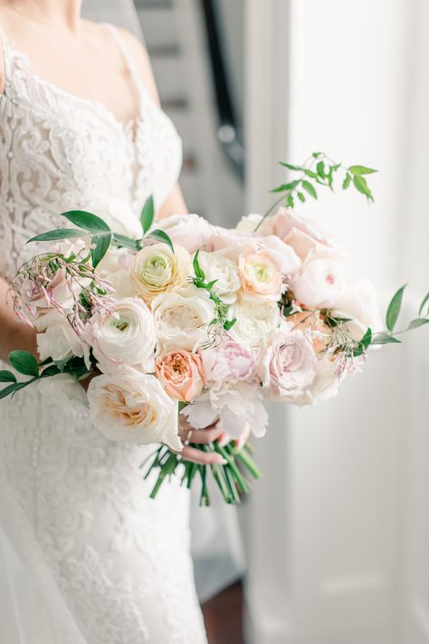 Feminine bridal bouquet made up of shades of light, pale pink and white ranunculus, garden roses // A Charleston Bride Ranunculus Bridal Bouquet, Pink And White Bridal Bouquet, Champagne Color Palette, Ranunculus Garden, Charleston Bride, Charleston Weddings, Bridal Bouquet Pink, White Ranunculus, White Bridal Bouquet