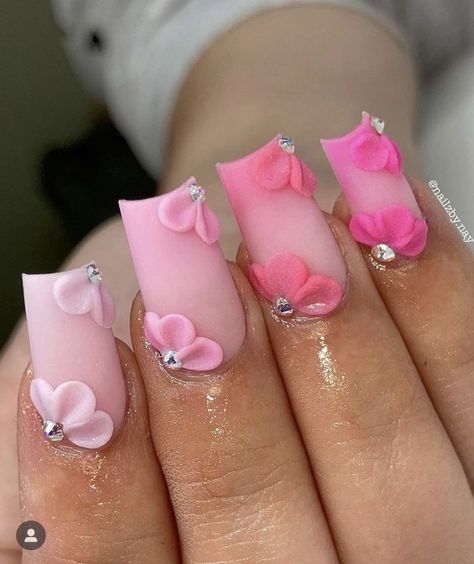 Birthday Nails 3d Flowers, Short Nails With 3d Flowers, Pink 3d Flower Nails, Pink 3d Nails, Acrylic Nails With Flowers, Nails With 3d Flowers, Pink Monochrome, Matte Pink Nails, 3d Flower Nails