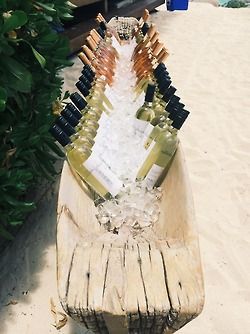 Country Wedding Decorations, Drink Station, Wedding Drink, Wedding Bar, Wedding Cake Designs, Wedding Food, Wedding Planners, Event Styling, Wine Bottles