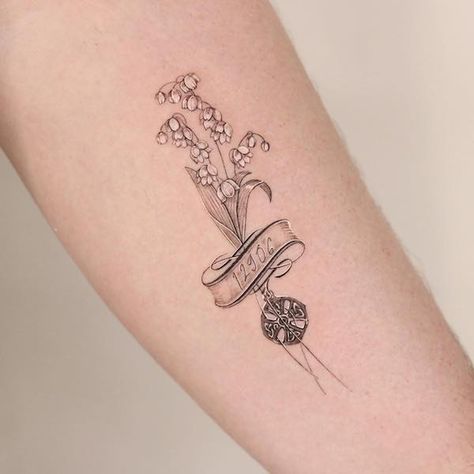 Lily Of The Valley Tattoos, Arm Wrap Tattoo, Art Tattoo Ideas, Around Arm Tattoo, Wrap Around Tattoo, Wrap Tattoo, Sunflower Tattoos, Lily Tattoo, Botanical Tattoo