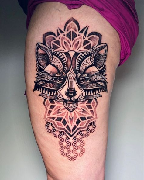 Racoon tattoo with pattern and mandala #woxtattoo #animaltattoos #raccoon #mandalatattoo Animal Mandala Tattoo, Racoon Tattoo, Raccoon Tattoo, Ornamental Tattoo, Mandala Dots, Tattoo Pattern, Racoon, Mandala Tattoo, Mandala Drawing