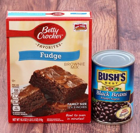 Easy Skinny Brownie Recipe! {3 ingredients} - The Frugal Girls Yummy Brownie Recipes, Zucchini Cookie Recipes, Weight Watchers Brownies, Healthy Baking Substitutes, Brownie Mix Recipes, Angel Food Cake Desserts, Frugal Girls, Baking Substitutes, Ww Desserts