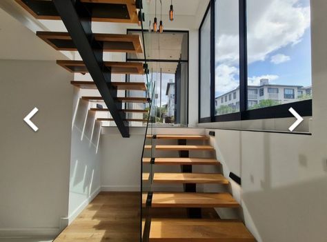 Stairs Lighting, Steel Stairs, Metal Stairs, Stairs Architecture, Concrete Stairs, Stairs Design Modern, Floating Stairs, Floating Staircase, Lan Can