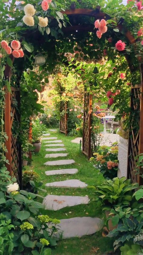 Taman Air, Cottage Garden Design, Outdoor Gardens Design, Vegetable Garden Design, Backyard Garden Design, Garden Pathway, Garden Layout, Backyard Landscaping Designs, Garden Paths