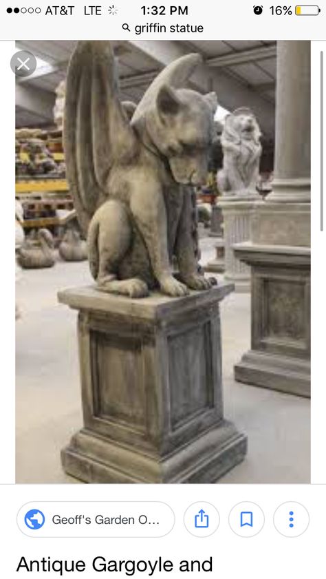 Cool Gargoyles, Diy Gargoyle Statues, Animal Gargoyles, Gargoyle Decor, Clay Gargoyles, Gargoyle Aesthetic, Lion Gargoyle, Gargoyle Art, Gargoyle Garden