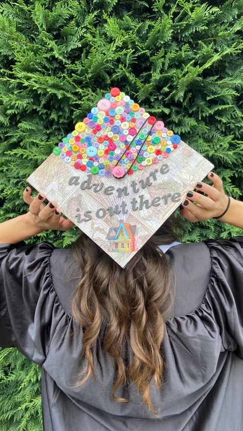 Adventure is out there graduation cap from the movie up Artsy Grad Cap Ideas, Adventure Is Out There Grad Cap, Pitbull Graduation Cap, Teachers Graduation Cap, Easy Grad Cap Designs, Lorax Graduation Cap, Grad Cap Ideas Teacher, 2024 Grad Cap Ideas, Nature Grad Cap