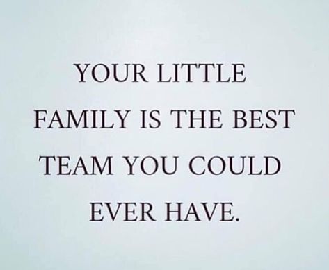 Through all the tough times, it’s stuff like this that keeps me going ❤️ Familia Quotes, Mommy Quotes, Fina Ord, Mom Life Quotes, Little Family, Tough Times, Parenting Quotes, Mom Quotes, Family Quotes