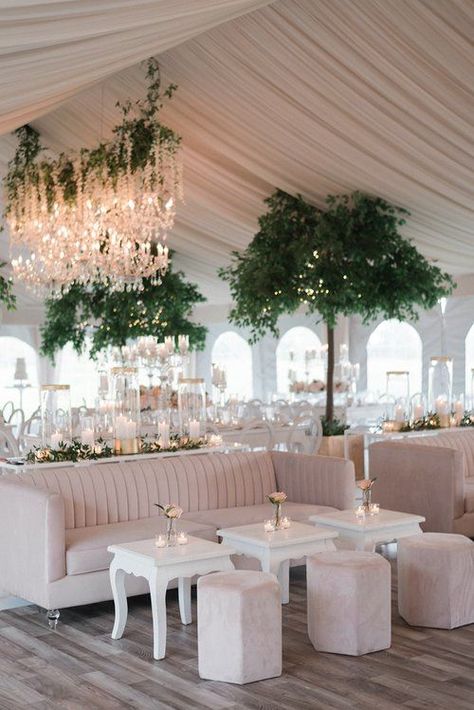 Glamorous Tent Wedding, Diy Wedding Lounge Area, Wedding Reception Lounge Seating, Wedding Venue Furniture, Seating Area Wedding Reception, Wedding Couch Seating Receptions, Glass Tent Wedding Reception, Wedding Reception Area Design, Wedding Lounge Seating Reception Ideas