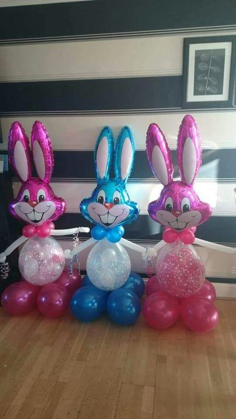 easter balloon bunny #www.bellissimoballoons.co.uk #stuffedballoon #easteregg Balloon Projects, Easter Balloon Decor, Stuffed Balloons, Holiday Balloons, Balloon Designs, Easter Event, Balloon Crafts, Balloon Ideas, Diy Balloon Decorations