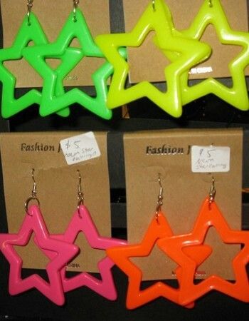 80s Accessories, 80s Party Decorations, 80s Birthday Parties, Neon Jewelry, 80s Party Outfits, 80s Jewelry, 80s Theme Party, 80s Neon, 80s Earrings